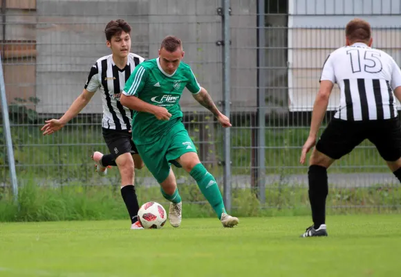 3. ST: SV Jena-Zwätzen - SV Moßbach 4:0 (1:0)