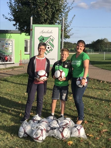 DRK-Blutspendemeisterschaft: Ballpaket erhalten