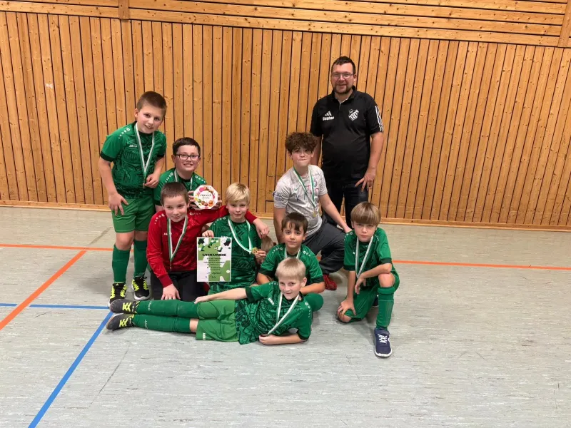 Unsere E-Junioren sichern sich den 4. Platz im 5.-Dietmar-Schott-Hallenturnier