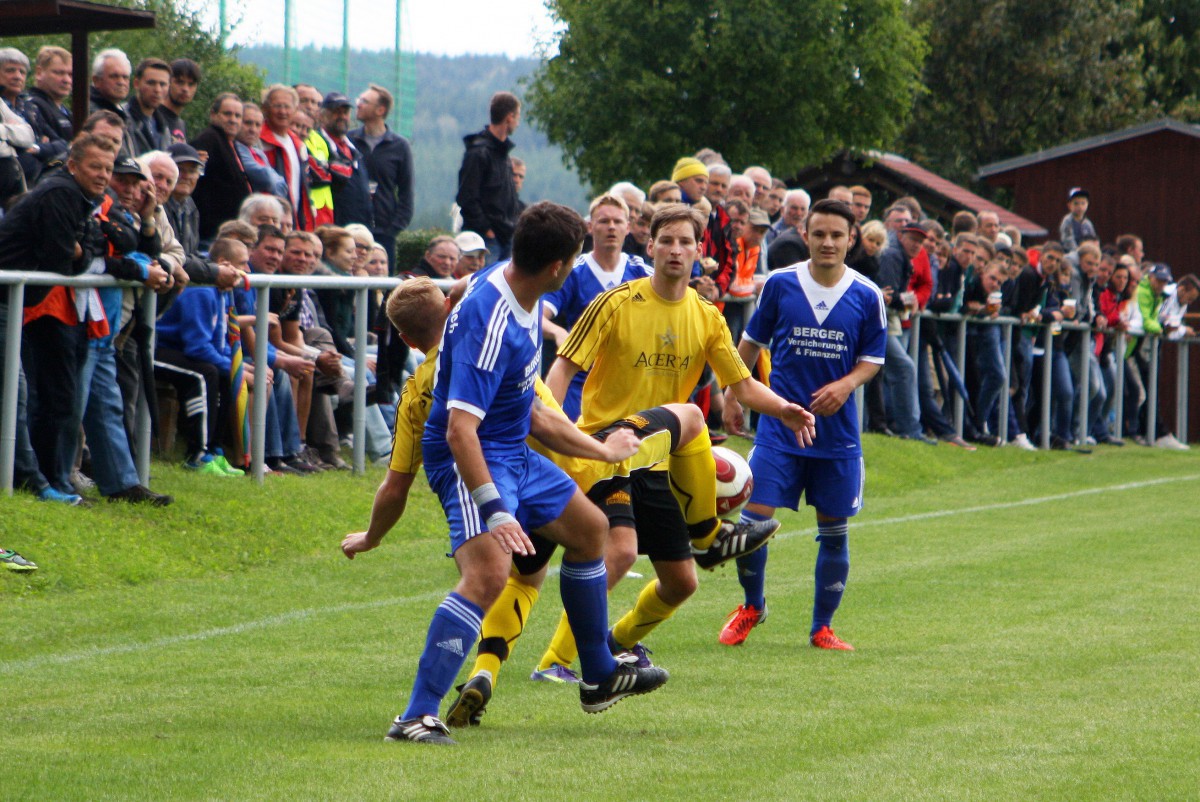 Am Sonntag steigt in Moßbach das Superderby