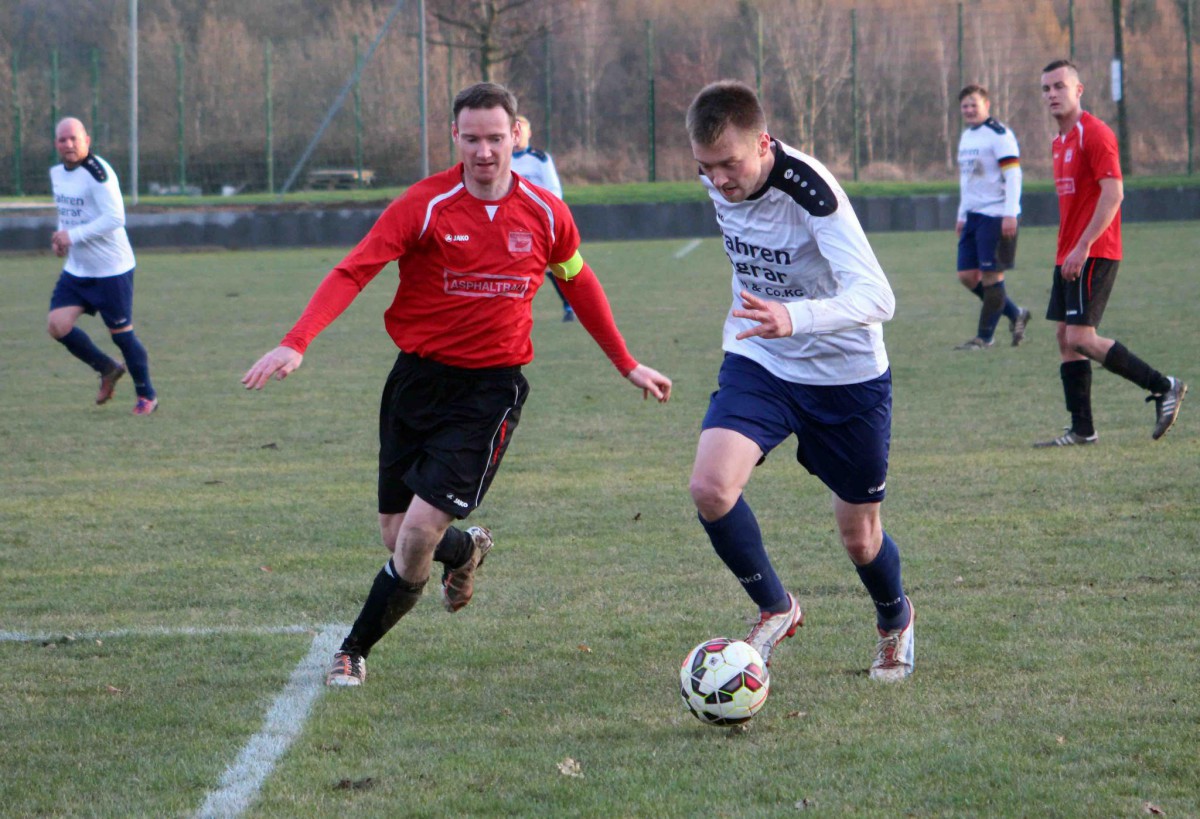 Samstag: 2. Mannschaft in Neundorf in der Bringepflicht
