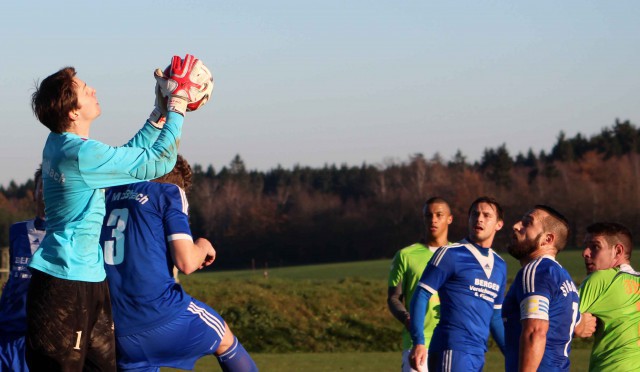 Markus Zölsmann mit einer schweren Sportverletzung