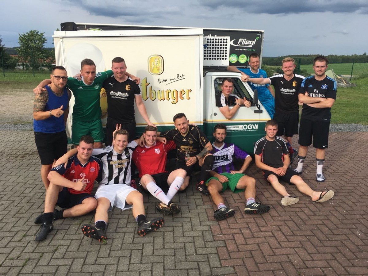 Es ist angerichtet - kommt zum Kinderfest nach Moßbach!