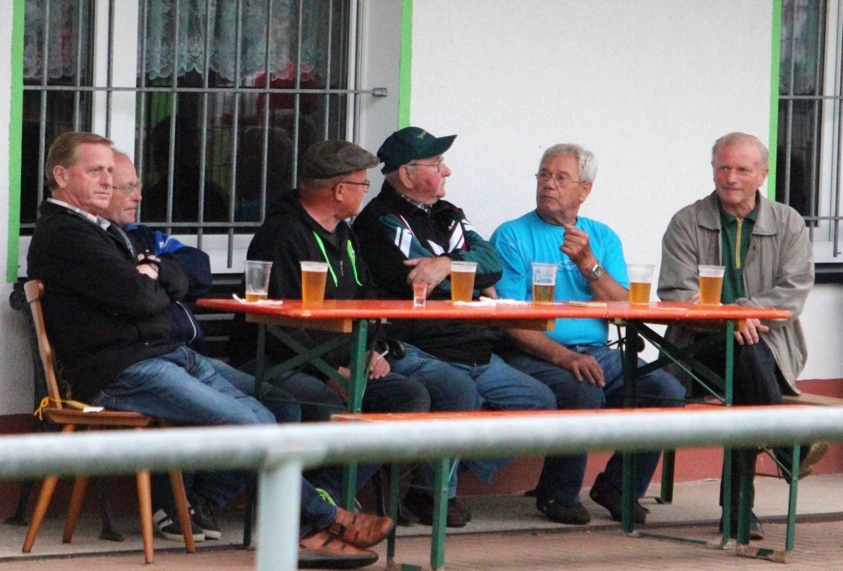 Mittwoch-Stammtisch im Sportlerheim auch in der Sommerpause