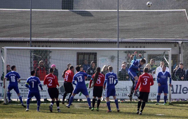Sonntag: Testspiel in Gräfenwarth mit Anreise-Warm-Up