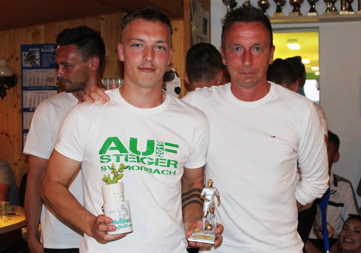 1. Mannschaft: TIMO GRAU ist der "Spieler der Saison"