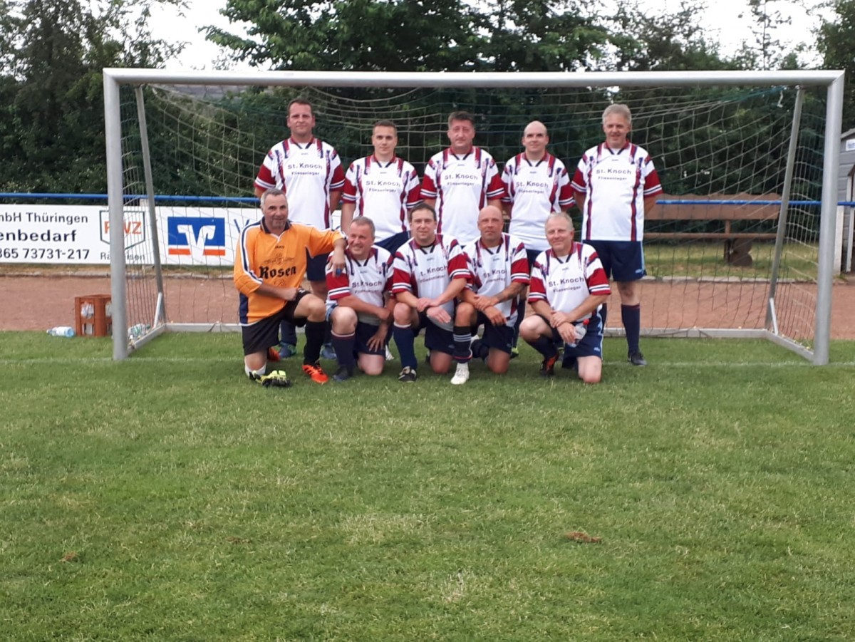Moßbacher Oldies auf Platz 3 beim Turnier in Niederpöllnitz
