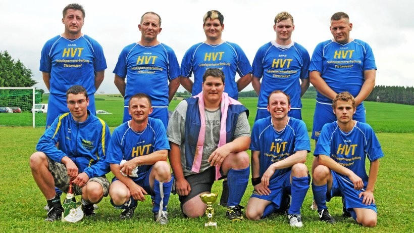 OTZ: 60 Jahre Freizeitliga auf dem Kleinfeld