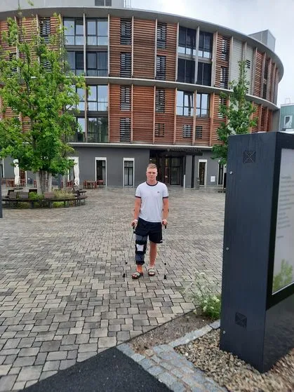 Niclas Hellwig wurde erfolgreich operiert