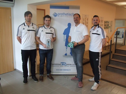 Die Sanitätshaus Rosenau GmbH unterstützt den SV Moßbach