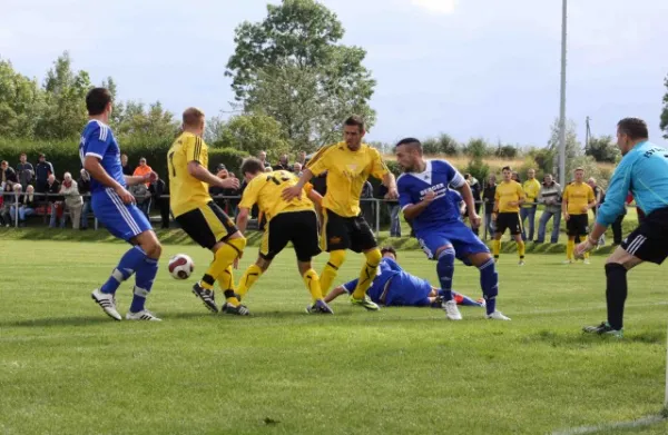 1. Spieltag: SV Moßbach : FSV Schleiz