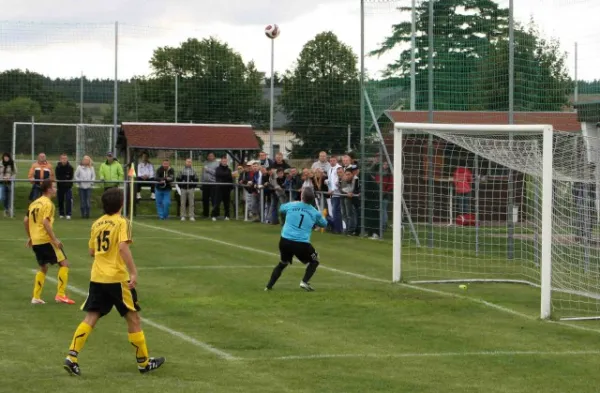 1. Spieltag: SV Moßbach : FSV Schleiz