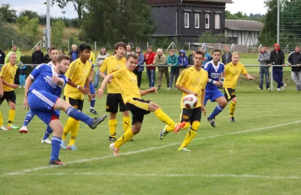 1. Spieltag: SV Moßbach : FSV Schleiz