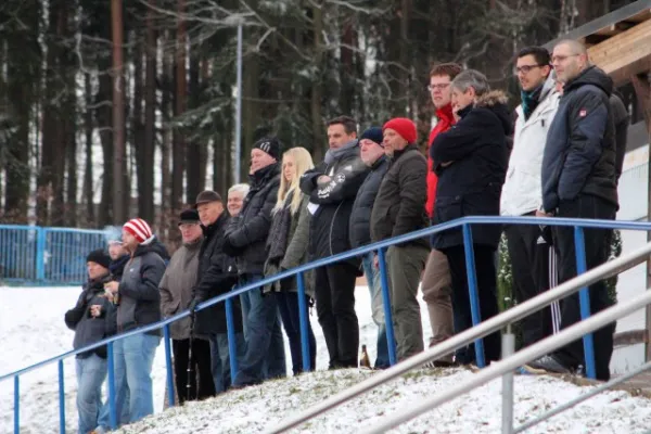 Freundschaftsspiel: 1. FC Greiz : SV Moßbach