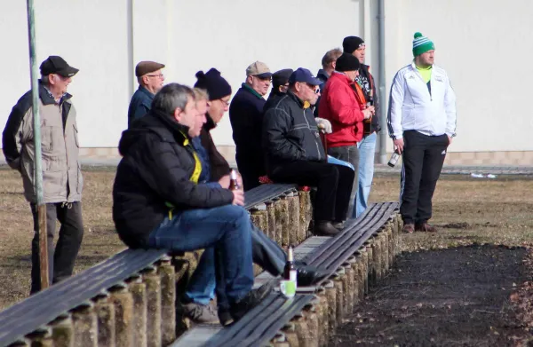 Freundschaftsspiel: SV Blau -Weiß Auma : SV Moßbac