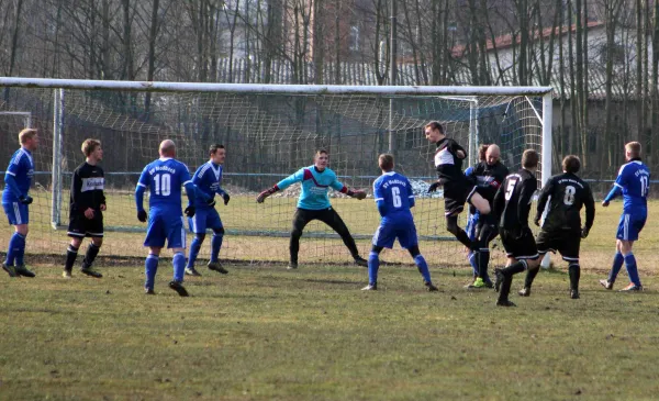 Freundschaftsspiel: SV Blau -Weiß Auma : SV Moßbac