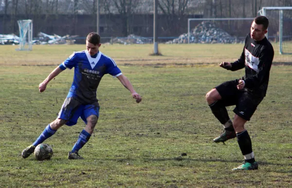 Freundschaftsspiel: SV Blau -Weiß Auma : SV Moßbac