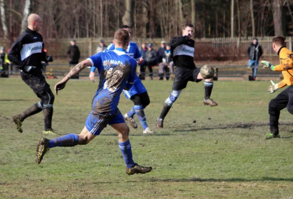 Freundschaftsspiel: SV Blau -Weiß Auma : SV Moßbac