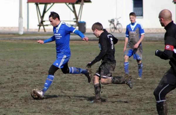 Freundschaftsspiel: SV Blau -Weiß Auma : SV Moßbac