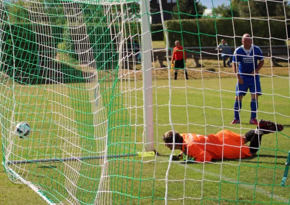 Pokal: SV Moßbach - SV Hermsdorf 5:2 (2:1)