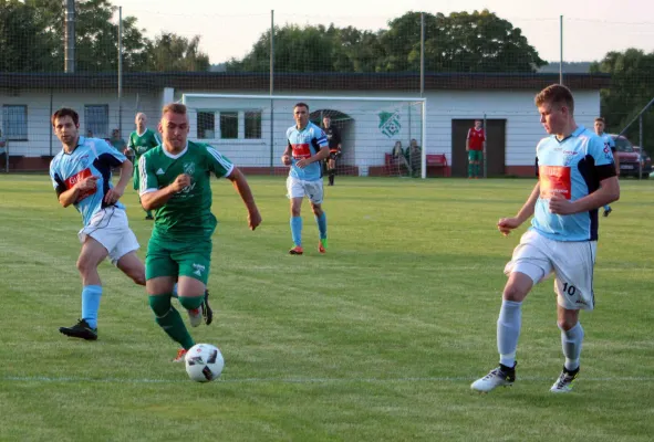 1. ST: SV Moßbach - VfB 09 Pößneck 2:1 (1:0)