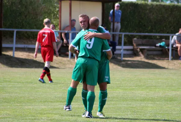 1. ST: SV Moßbach - SV Hermsdorf 6:1 (2:1)