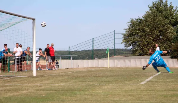 1. ST: SV Moßbach - SV Hermsdorf 6:1 (2:1)