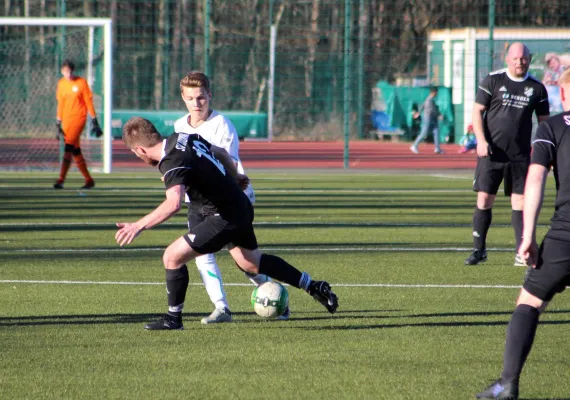 Test Grün-Weiß Stadtroda - SV Moßbach 7:1 (1:1)