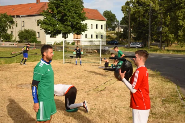 Zirkeltraining bei und mit Katja in Köthnitz