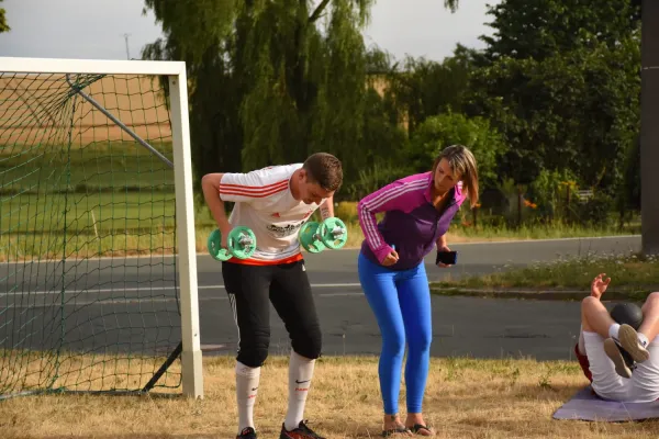 Zirkeltraining bei und mit Katja in Köthnitz