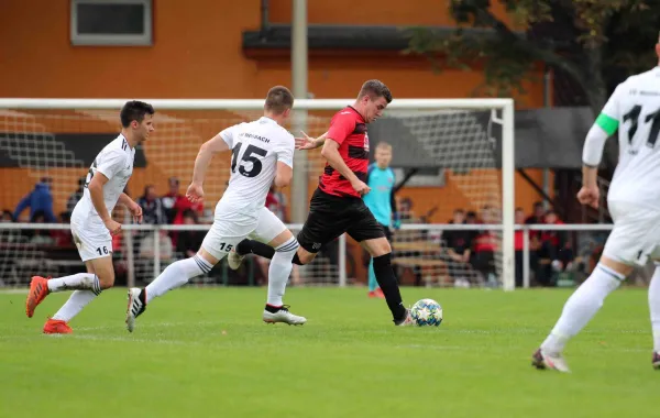 4. ST: SV Jena-Zwätzen - SV Moßbach 5:1 (1:1)