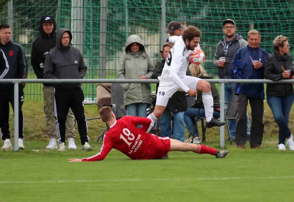 5. ST: SV Moßbach - SG Traktor Teichel 3:2 (1:1)