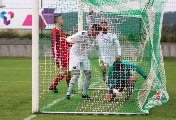 5. ST: SV Moßbach - SG Traktor Teichel 3:2 (1:1)