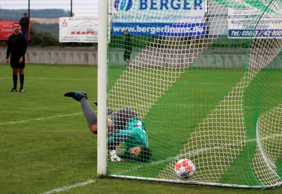 5. ST: SV Moßbach - SG Traktor Teichel 3:2 (1:1)