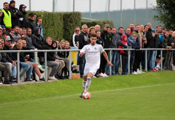 5. ST: SV Moßbach - SG Traktor Teichel 3:2 (1:1)