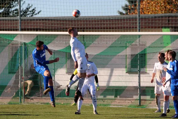 9. ST: SV Moßbach - Blau-Weiß Niederpöllnitz 0:2