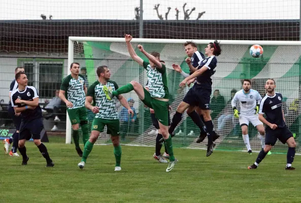 14. ST: SV Moßbach - FC Saalfeld 1:4 (1:3)