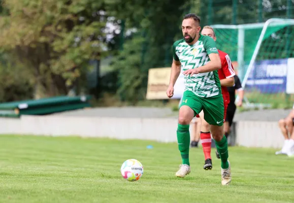 2. ST: SV Moßbach - SV 08 Rothenstein 1:4 (1:3)