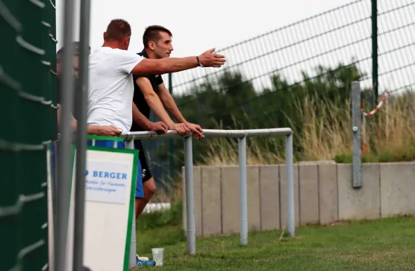 2. ST: SV Moßbach - SV 08 Rothenstein 1:4 (1:3)