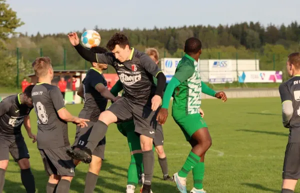 14. ST: SV Moßbach - SV Lobeda 77 3:2 (1:2)