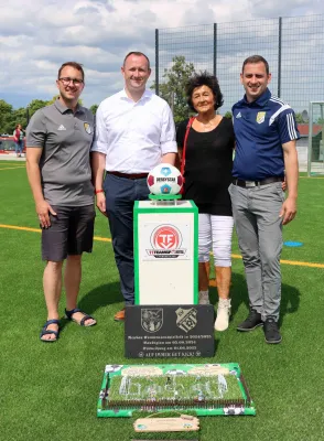 Einweihung des Kunstrasenplatzes am 1. Juni 2025