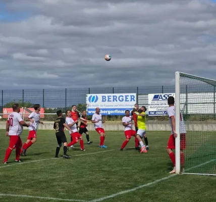 1. Pokalrunde: SGM - Camburg II 2:0 (H: 0:0)