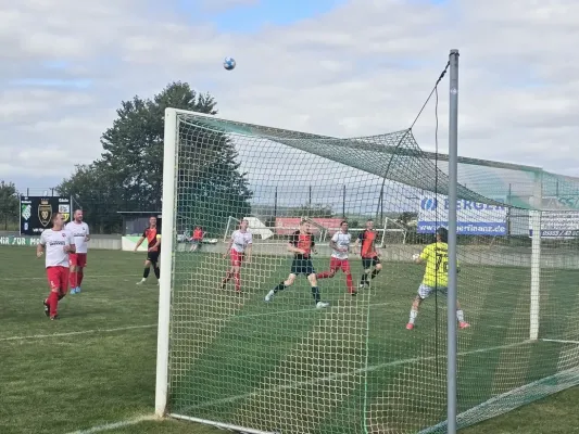 1. Pokalrunde: SGM - Camburg II 2:0 (H: 0:0)
