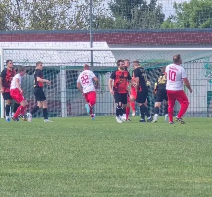 1. Pokalrunde: SGM - Camburg II 2:0 (H: 0:0)