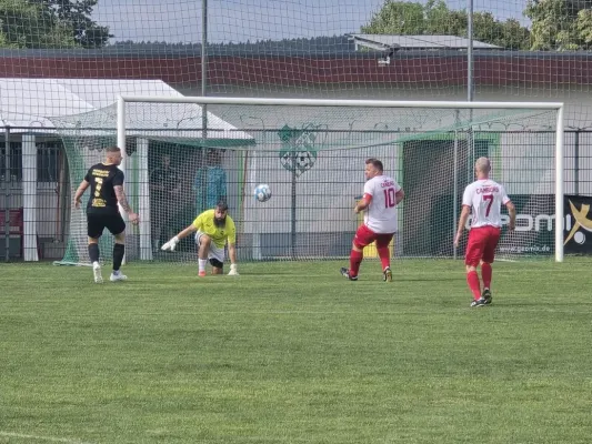 1. Pokalrunde: SGM - Camburg II 2:0 (H: 0:0)