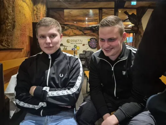 Weihnachtsfeier 2025 Männer