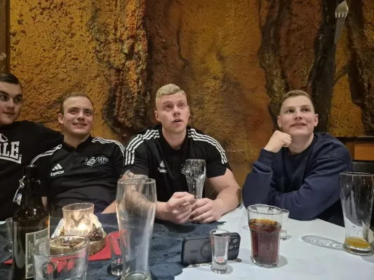 Weihnachtsfeier 2025 Männer