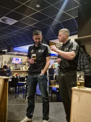 Weihnachtsfeier 2025 Männer