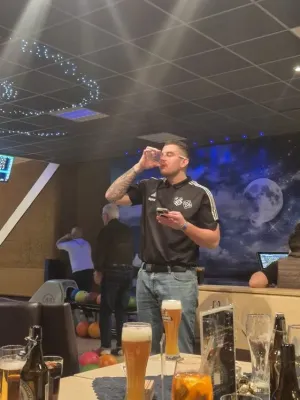 Weihnachtsfeier 2025 Männer